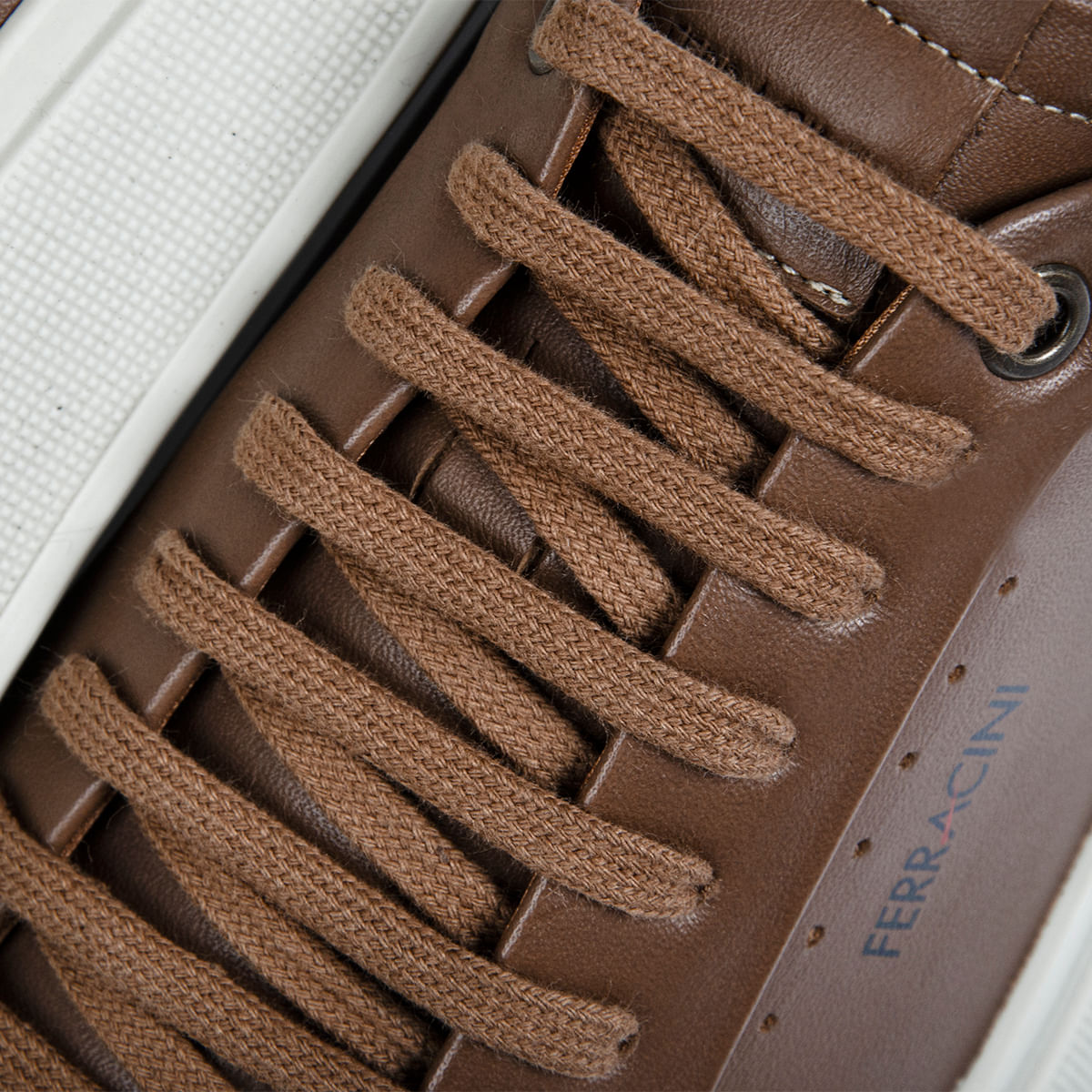 Sneaker Masculino Logan Conhaque