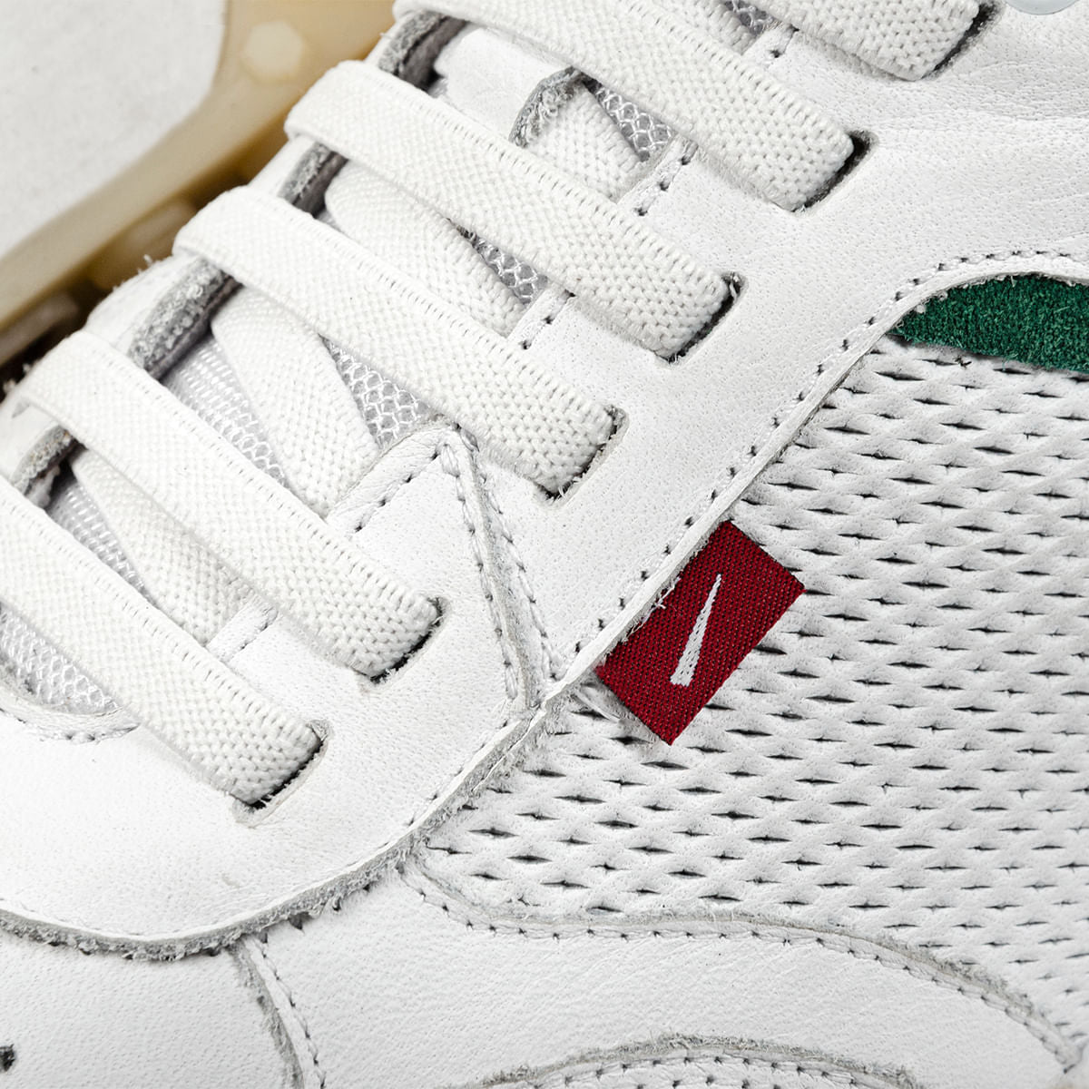 Sneaker Masculino de Couro Branco Racer |