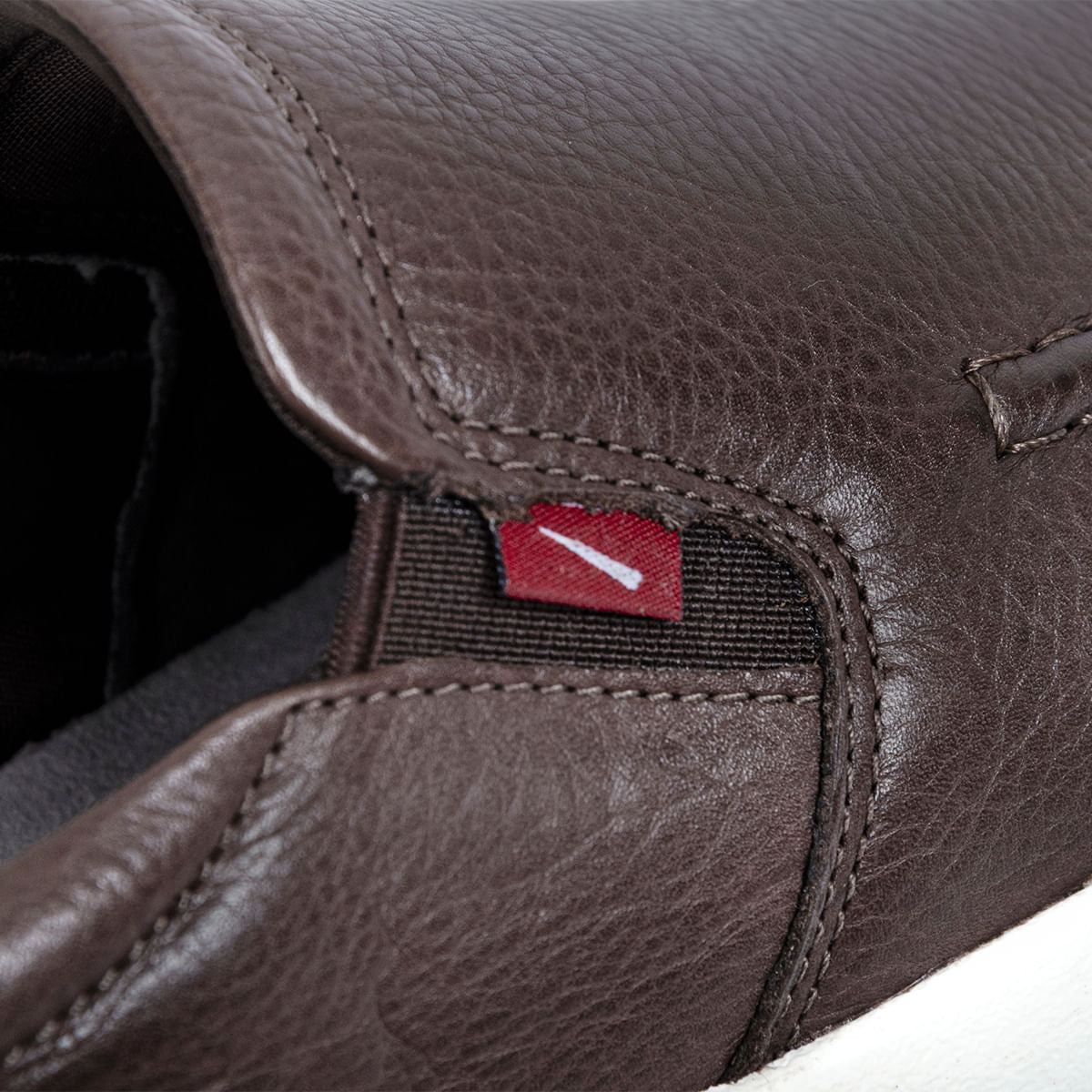 Slip On Masculino Café Buzios