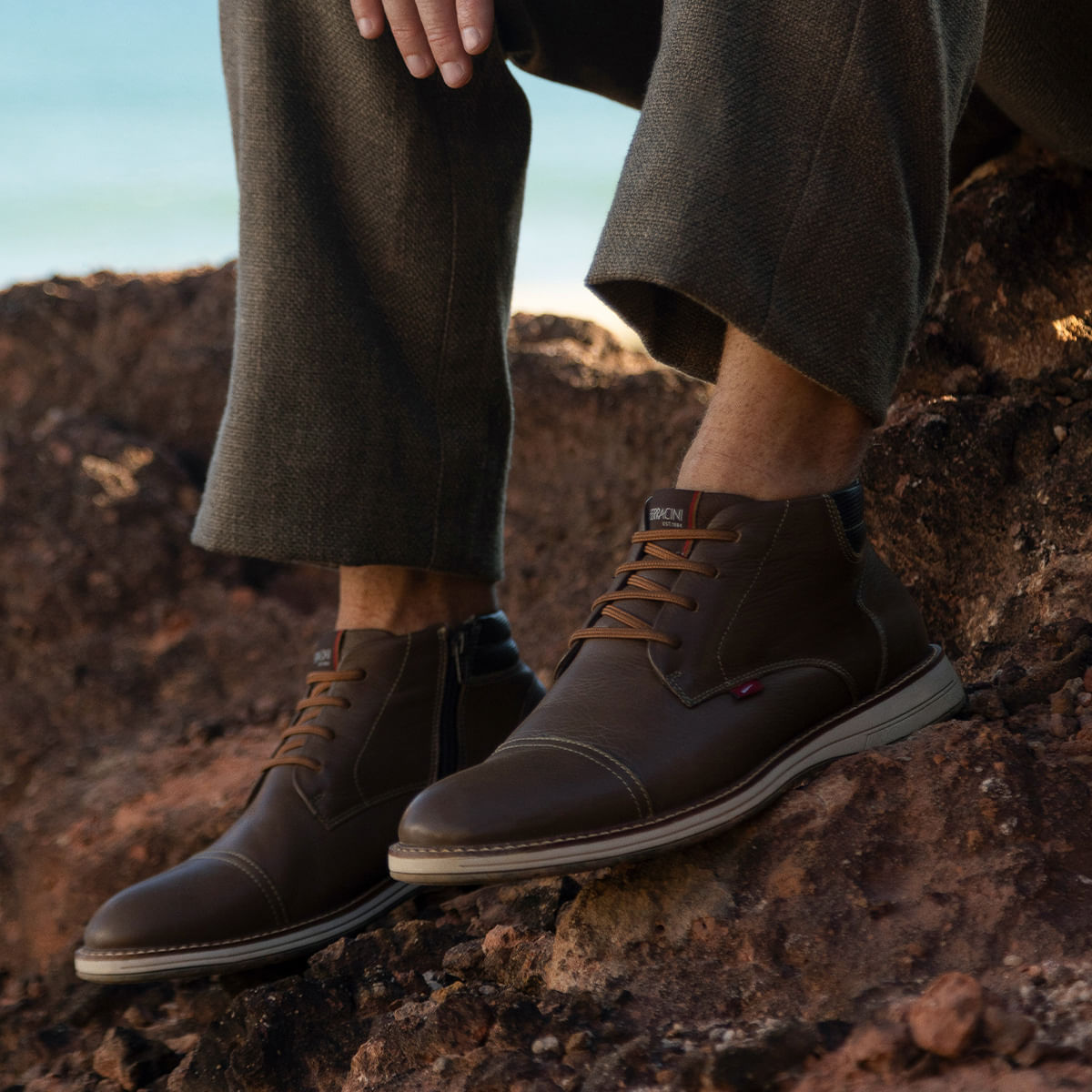 Bota Masculina Tabaco Kingston