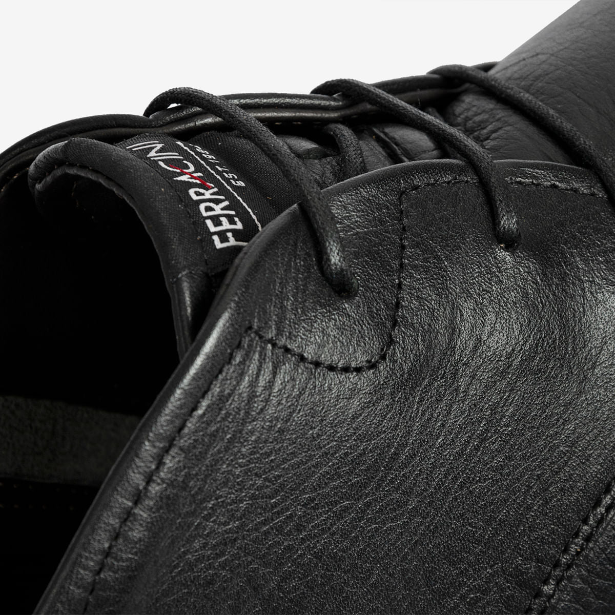 Bota Masculina Preta Fluence